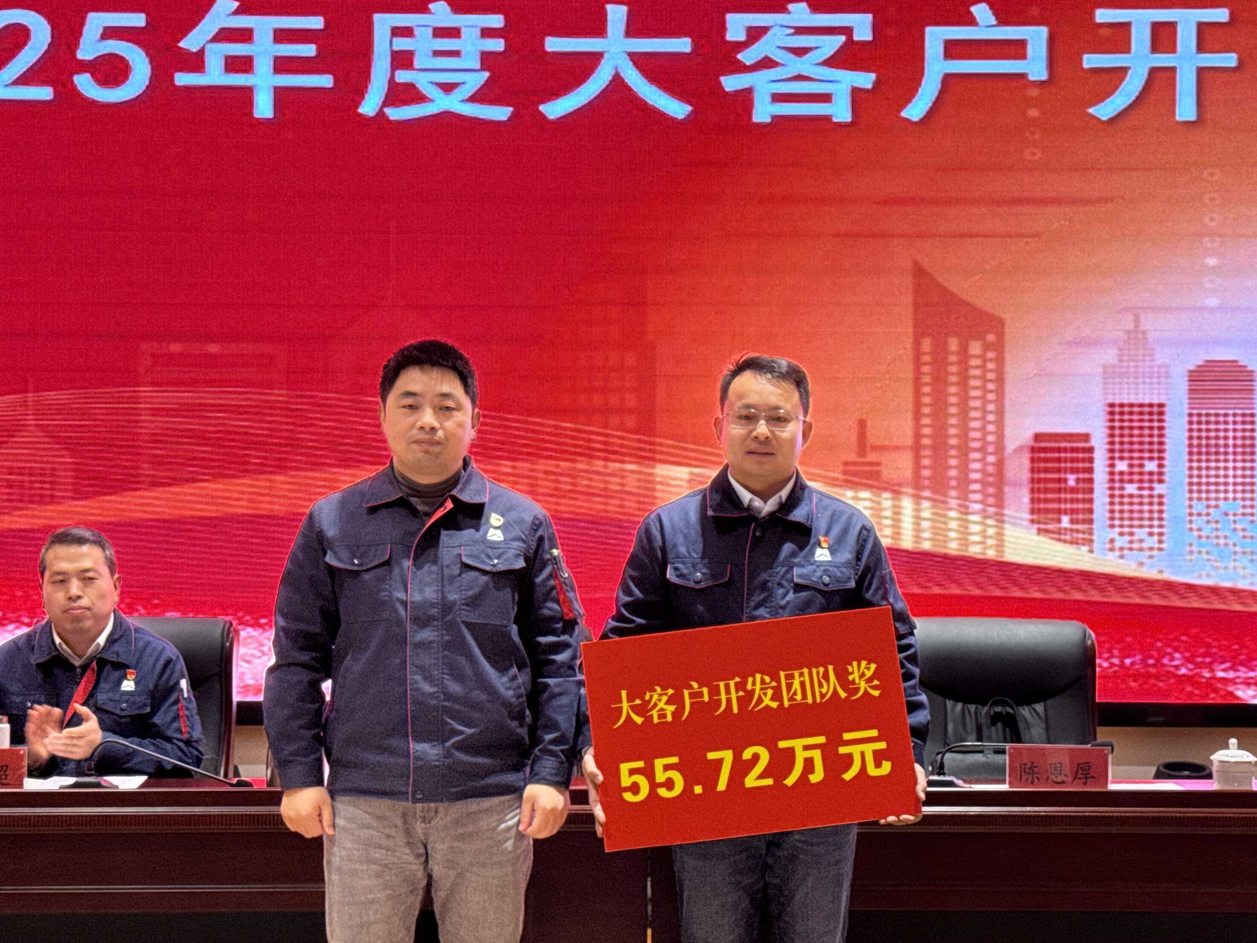 MK�������